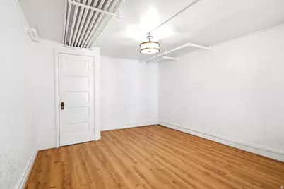 52 E 200 N, Salt Lake City, UT 84103 - Photo 21