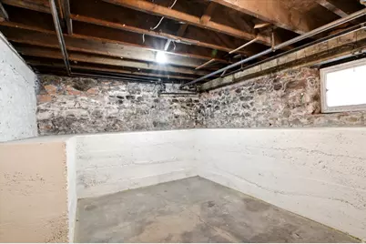52 E 200 N, Salt Lake City, UT 84103 - Photo 23