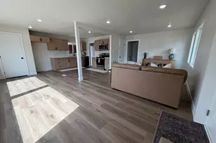 272 E 4800 S, Washington Terrace, UT 84405 - Photo 5