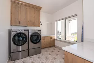 846 E Mountain Rd, North Ogden, UT 84414 - Photo 25
