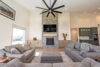846 E Mountain Rd, North Ogden, UT 84414 - Photo 15