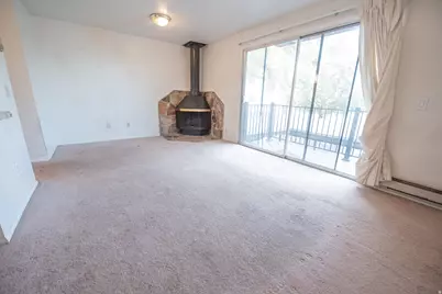 870 S 1625 E #B, Clearfield, UT 84015 - Photo 11