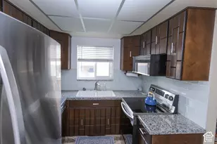 1310 S 200 W, Bountiful, UT 84010 - Photo 15