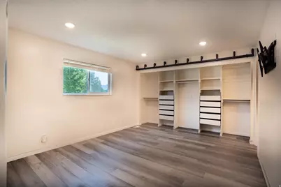 2129 W 2700 N, Farr West, UT 84404 - Photo 13