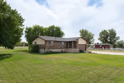 2129 W 2700 N, Farr West, UT 84404 - Photo 53