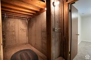 2129 W 2700 N, Farr West, UT 84404 - Photo 35