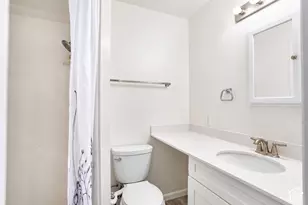 2129 W 2700 N, Farr West, UT 84404 - Photo 19