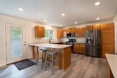 2129 W 2700 N, Farr West, UT 84404 - Photo 9