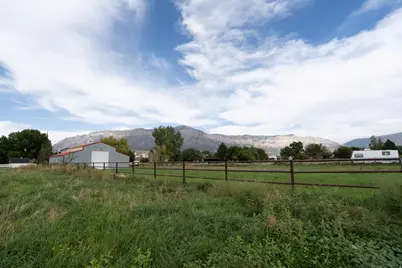 2129 W 2700 N, Farr West, UT 84404 - Photo 45