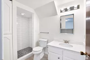 2129 W 2700 N, Farr West, UT 84404 - Photo 31