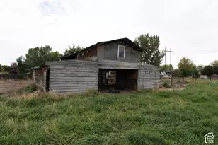 2129 W 2700 N, Farr West, UT 84404 - Photo 49
