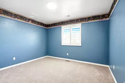 7262 S Towncrest Dr, Cottonwood Heights, UT 84121 - Photo 27