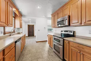 1624 E Maple Ave S, Millcreek, UT 84106 - Photo 5