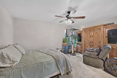569 E 2200 S, Clearfield, UT 84015 - Photo 11