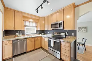 2491 S Douglas St, Salt Lake City, UT 84106 - Photo 9