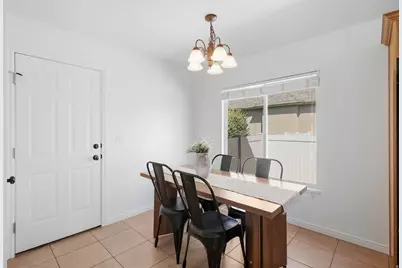 1018 N 2325 W, Layton, UT 84041 - Photo 13