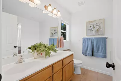 1018 N 2325 W, Layton, UT 84041 - Photo 17