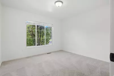1018 N 2325 W, Layton, UT 84041 - Photo 31
