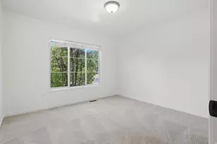 1018 N 2325 W, Layton, UT 84041 - Photo 31