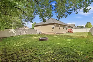 1018 N 2325 W, Layton, UT 84041 - Photo 27
