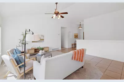 1018 N 2325 W, Layton, UT 84041 - Photo 9