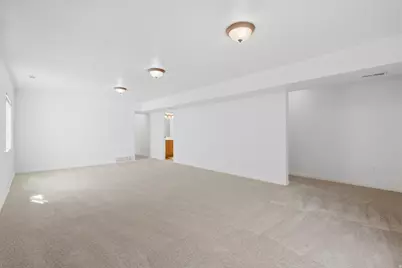 1018 N 2325 W, Layton, UT 84041 - Photo 21