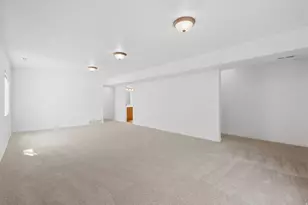 1018 N 2325 W, Layton, UT 84041 - Photo 21