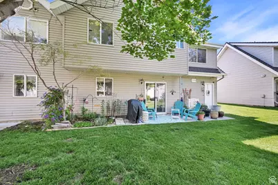 1427 S Blossom Ln, Ogden, UT 84404 - Photo 23