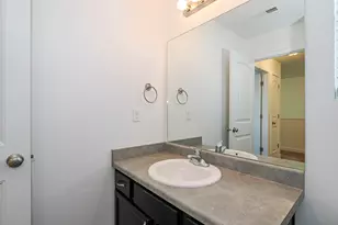 3083 S Red Pine Dr W, Saratoga Springs, UT 84045 - Photo 23