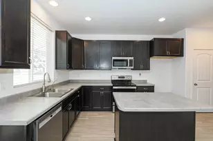 3083 S Red Pine Dr W, Saratoga Springs, UT 84045 - Photo 9