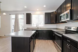 3083 S Red Pine Dr W, Saratoga Springs, UT 84045 - Photo 11