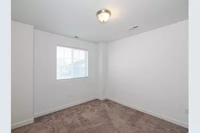 3083 S Red Pine Dr W, Saratoga Springs, UT 84045 - Photo 27