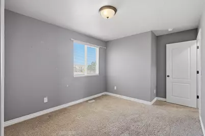8249 S Maple Fork Dr, West Jordan, UT 84088 - Photo 25