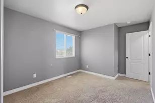 8249 S Maple Fork Dr, West Jordan, UT 84088 - Photo 25
