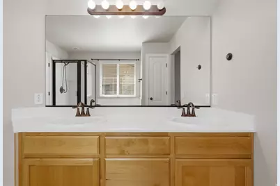8249 S Maple Fork Dr, West Jordan, UT 84088 - Photo 17