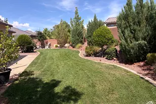 3911 S Sugar Plum Way, Washington, UT 84780 - Photo 37