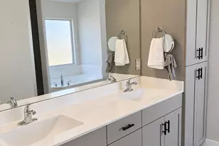 3911 S Sugar Plum Way, Washington, UT 84780 - Photo 13