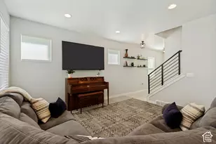 5044 N Folkstone Dr, Eagle Mountain, UT 84005 - Photo 7