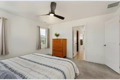5044 N Folkstone Dr, Eagle Mountain, UT 84005 - Photo 19
