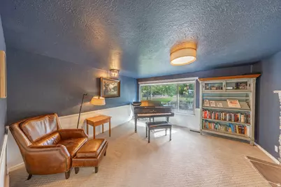 1987 S Claremont Dr E, Bountiful, UT 84010 - Photo 9