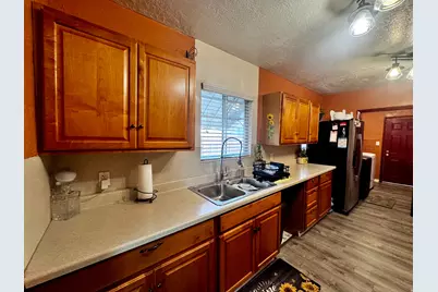 113 W 200 N, Brigham City, UT 84302 - Photo 9