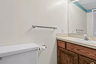 239 S Edgehill Dr, Fruit Heights, UT 84037 - Photo 33