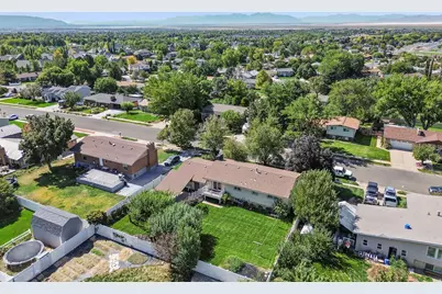 239 S Edgehill Dr, Fruit Heights, UT 84037 - Photo 55