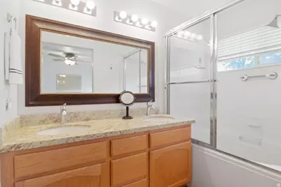 732 E Sand Dollar Dr S, Sandy, UT 84094 - Photo 15