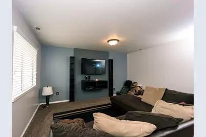 4197 Lily Dr, Roy, UT 84067 - Photo 17