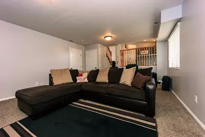 4197 Lily Dr, Roy, UT 84067 - Photo 15