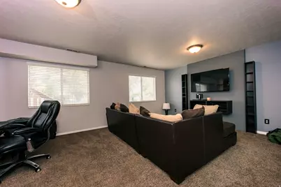 4197 Lily Dr, Roy, UT 84067 - Photo 19