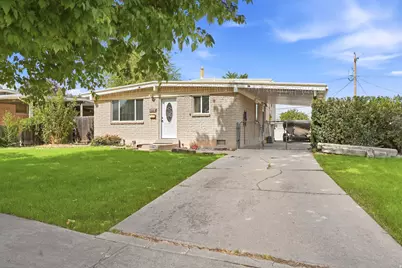 1994 W Champagne Ave, Taylorsville, UT 84129 - Photo 3