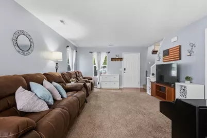 1983 N 2195 W, Clinton, UT 84015 - Photo 7