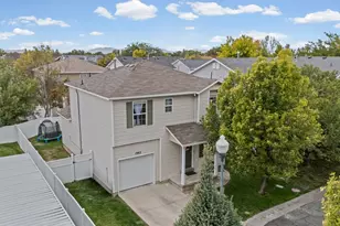1983 N 2195 W, Clinton, UT 84015 - Photo 29